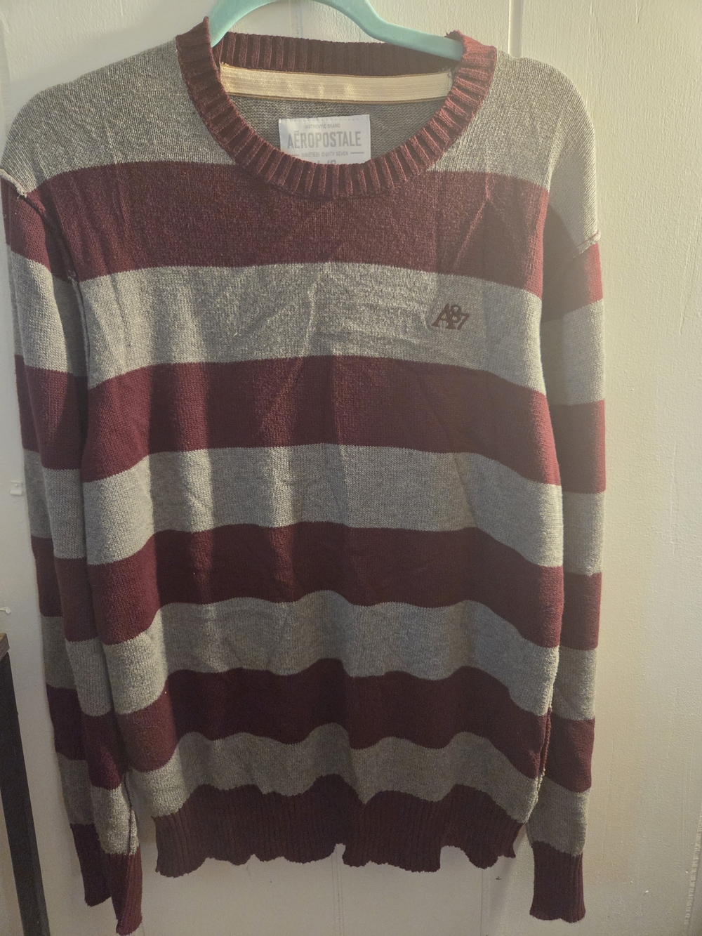 Aeropostale Men's Burgundy and Gray Striped Crewneck Sweater
